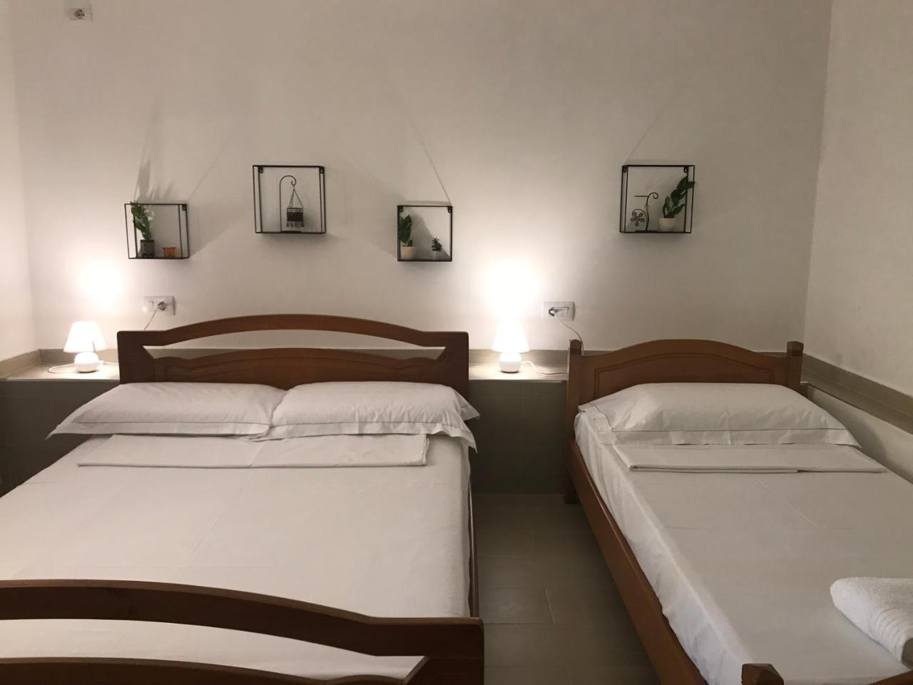 Vila Alikaj Homestay *
